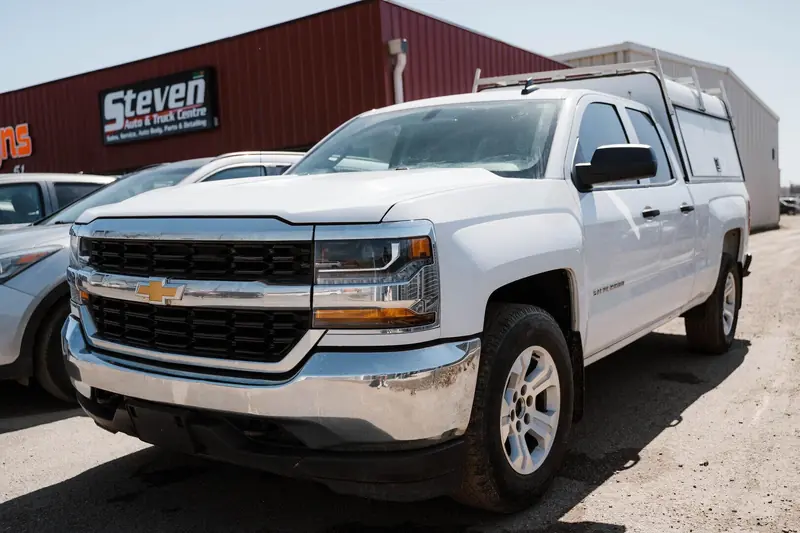2018 CHEVROLET Silverado